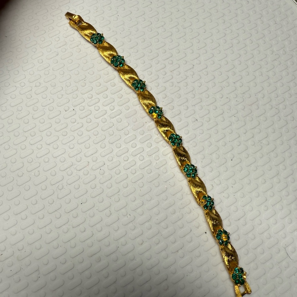 60.)Trifari Elegant Gold and Green Bracelet.